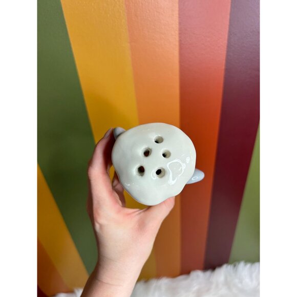 Ceramic Parmesan cheese, chef, mouse moustache shaker - Picture 4 of 6